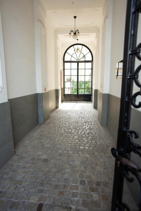 Center - Golden - Dobr11a * Warszawa
